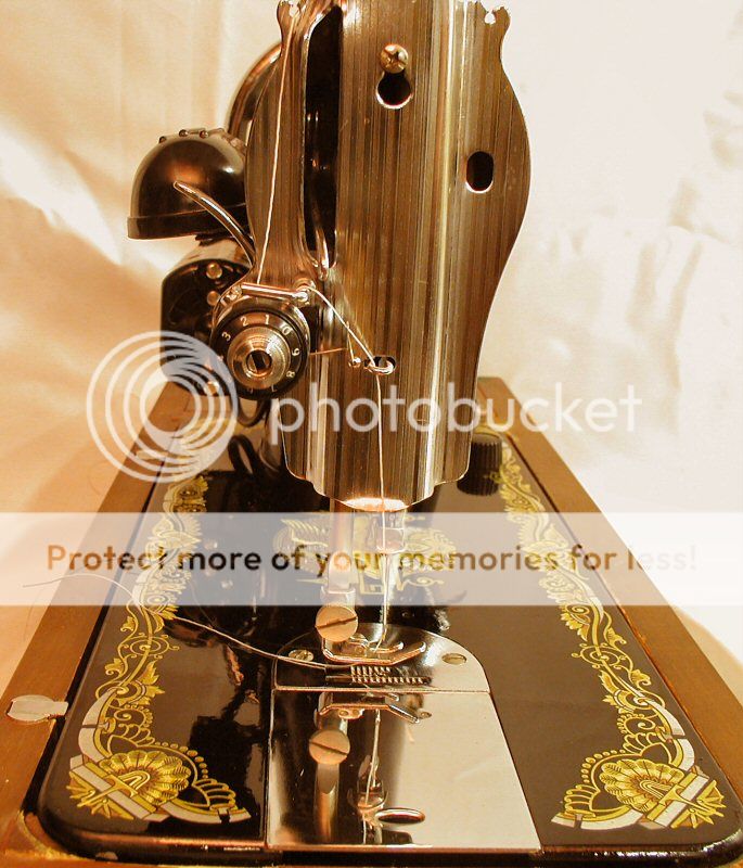 SINGER NLK INDUSTRIAL STRENGTH SEWING MACHINE