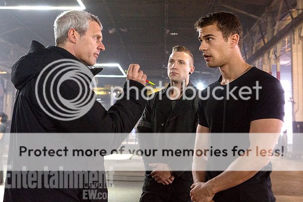  photo Divergent-EW-First-Look-09.jpg