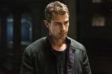  photo NEWTheoJamesDIvergentStills08.jpg